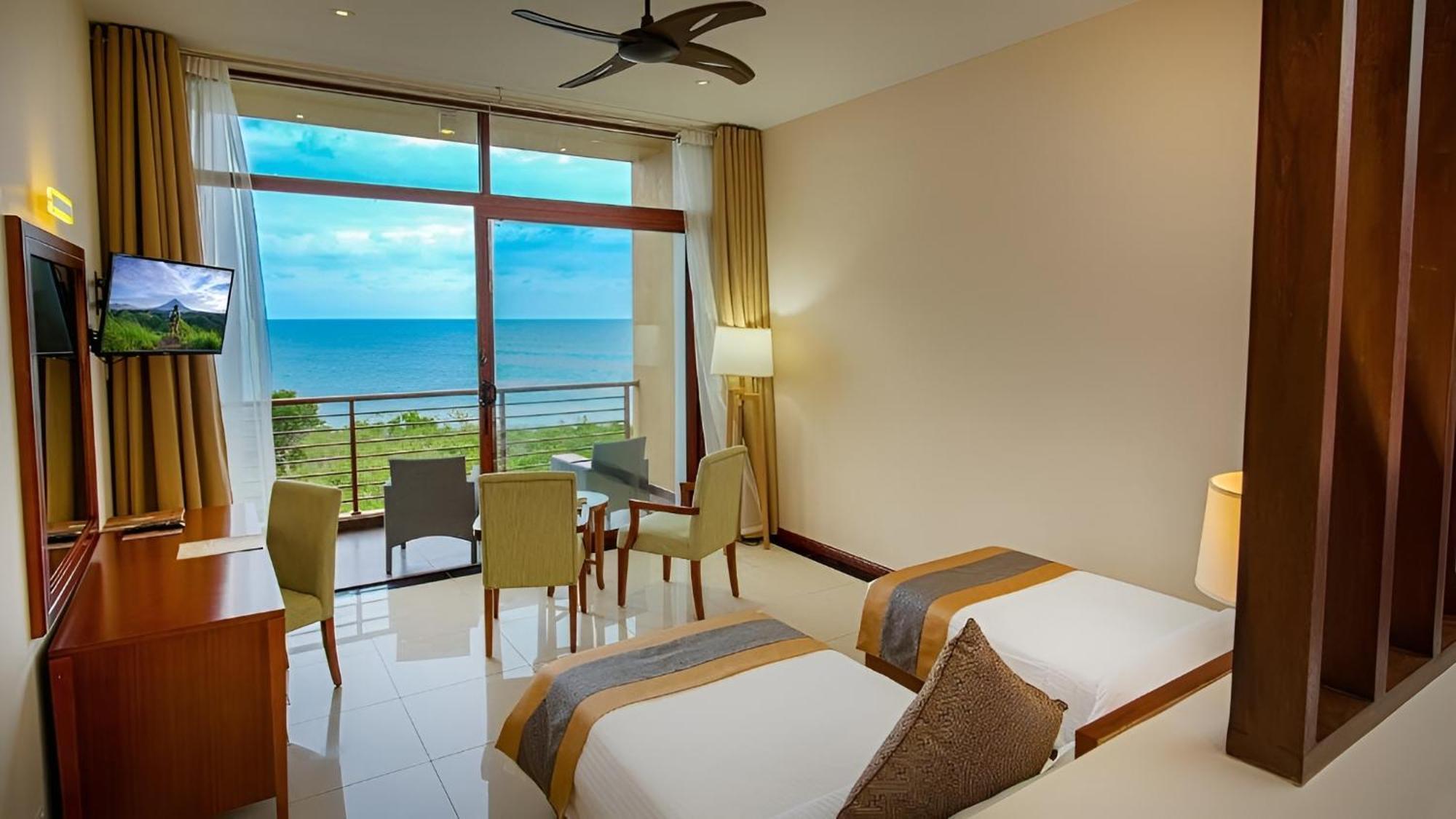 สุริยา รีสอร์ต แอนด์ สปา Hotel แทนกาลเล ภายนอก รูปภาพ